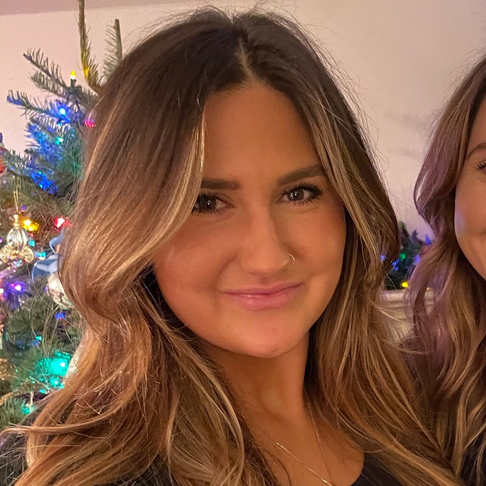 Meet your Posher, Gina